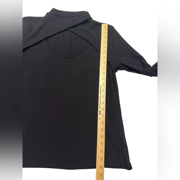 Maurices 24/7 Long Sleeve Cut Out Top - Image 10