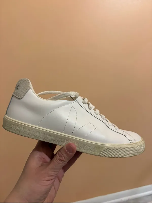 Veja Esplar Leather Logo Sneakers in White - Image 9