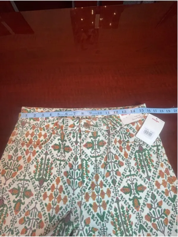 NWT Wrangler Fierce Flare Jeans Floral Pattern High Rise Boho Retro Style Sz 12 - Image 7