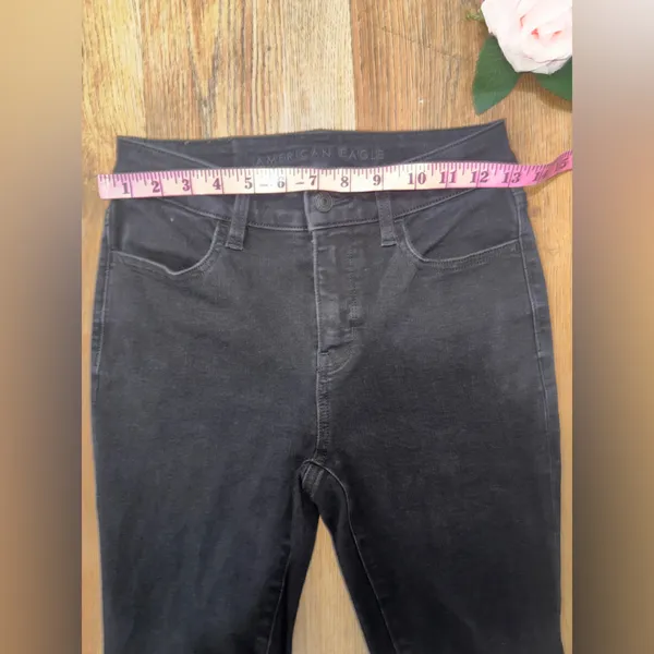American eagle Women's Black Skinny Jeans - Image 5