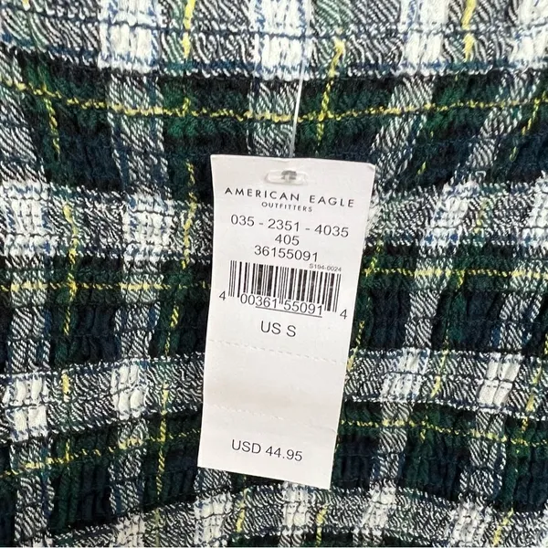 American Eagle NWT Trendy Plaid Puff Sleeve Top Green Navy White Smocked Crop - Image 3