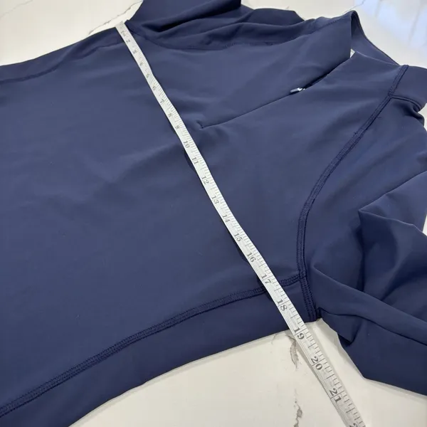 Peter Millar Performance Polo Womens Size Medium Navy Blue Raglan Quarter Zip - Image 5
