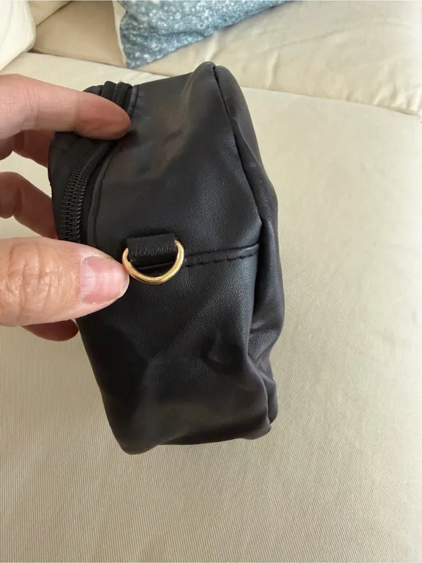 Black Quilted Round Crossbody Bag - Unbranded - Image 6