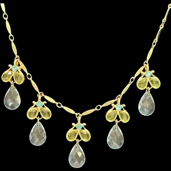 Light Blue Green Teardrop Crystal Necklace Earring Gold Tone Set 2028 Brand - Image 5