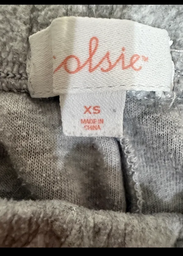 Colsie light gray terry fleece lounge shorts - Size XS. light gray terry fleece lounge shorts feature a comfortable elastic drawstring waistband, curved dolphin hem, and side pockets. Gently warn and in excellent condition. Measurements approximately 11” not fully stretched out from elastic waste x 10” long. Non smoking home. priced to sell at as is condition. Don’t like my price, make reasonable offer! And thank you for checking my closet. - Image 4