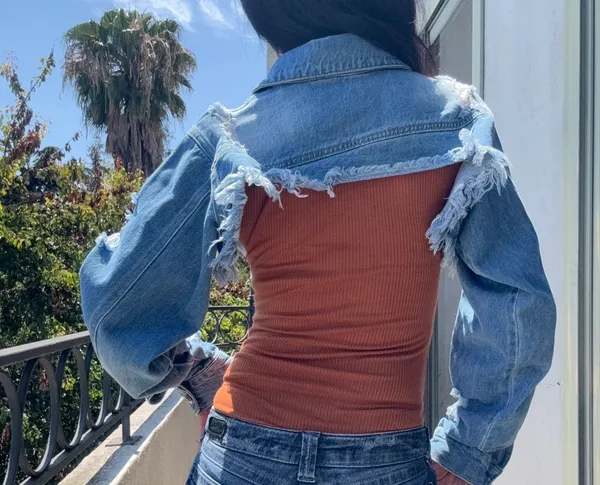 EXTREMELY RARE Y2K Distressed Denim Bolero Jacket 💙 Viral Pinterest Fairy Grunge Crop - Image 2