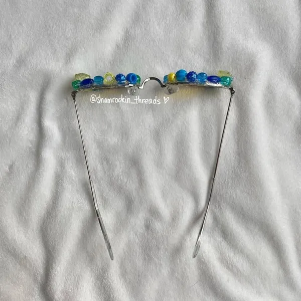 Notre Dame beaded sunglasses Gameday accessory - Image 3
