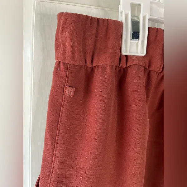 Lululemon wide leg pull on pants size 12 women’s activewear athletic comfort - Image 2