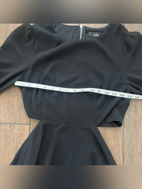 Lulus Black Cutout Long Sleeve Skater Dress size Medium - Image 7
