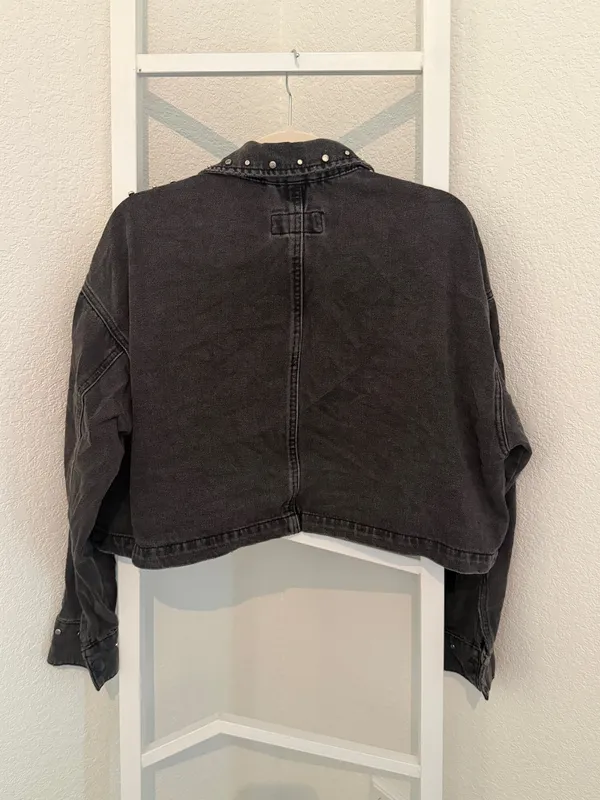 Forever 21 Black Studded Cropped Denim Trucker Jacket  - Image 4