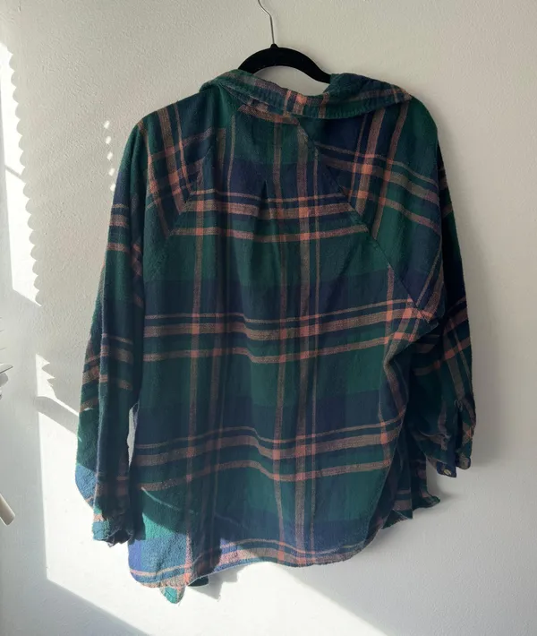 American Eagle Flannel Top - Image 2