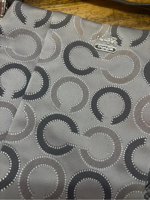 Coach‎ Gray Purse - Image 4
