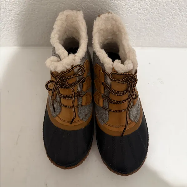 SOREL Out N About Plus Weatherproof Rain Boots in Quarry Grey Black Tan Size 7.5 - Image 4