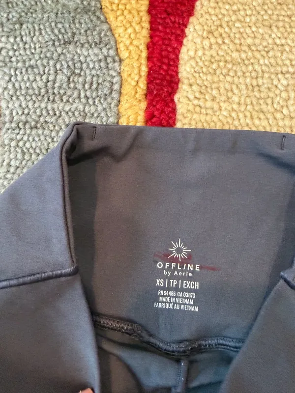 Offline by Aerie Grey White Pattern Athletic Tennis Skort Built in Shorts XS - Image 3