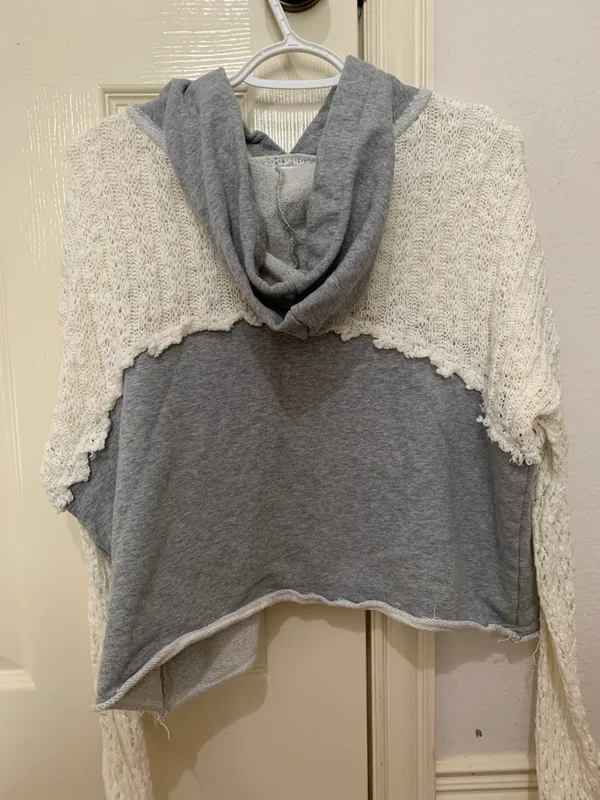 Edge Buckle Gimmicks Pieced Raw  Hooded Sweatshirt - Image 5