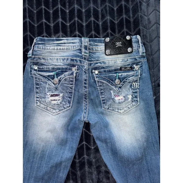 Miss Me Women's Blue Denim Embellished Low‎ Rise Signature Rise Cropped Size 25 - Image 3