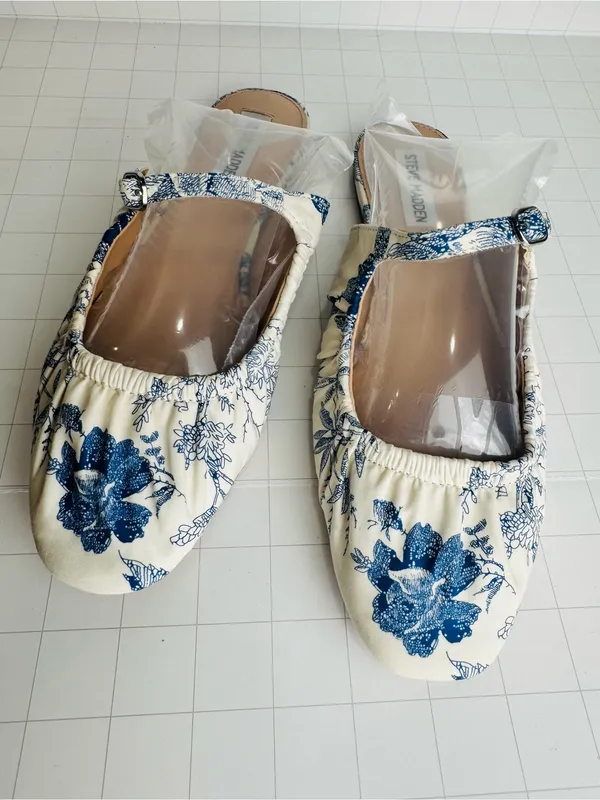 Steve Madden Cream and Blue Floral Mary Jane Flats - Image 2