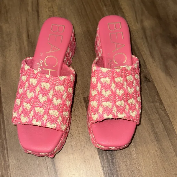 Pink wedges Size 8 - Image 2
