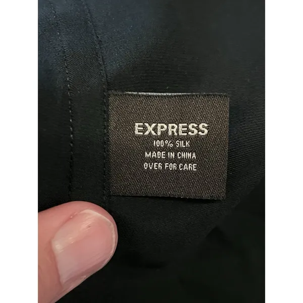 Express 100% Silk Women's Size Medium Two Button Black Single Breasted Blazer - Image 6