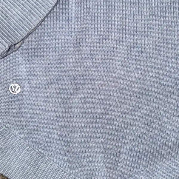 Lululemon Open Mind Open Heart Split Back Sweater Light‎ Blue Size 6 - Image 6