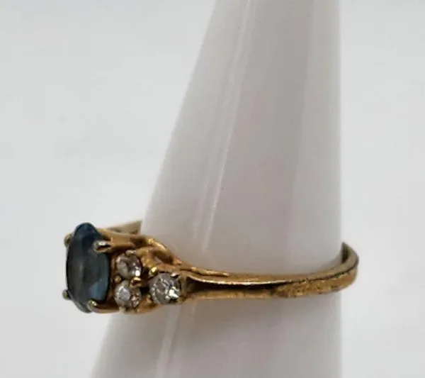 Gold Tone Blue Spinel & Clear Rhinestone Ring (4) - Image 3