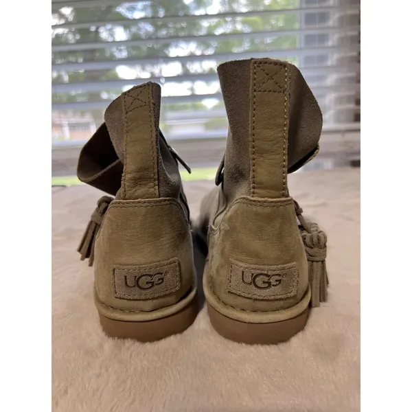 UGG Womens Suede Ankle Boots With Tassels & Rubber Sole - Image 2
