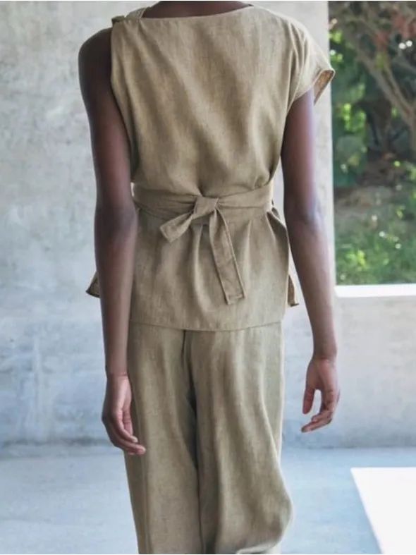 Zara Sleeveless Belted Peplum Top with Boat Neck - Image 8