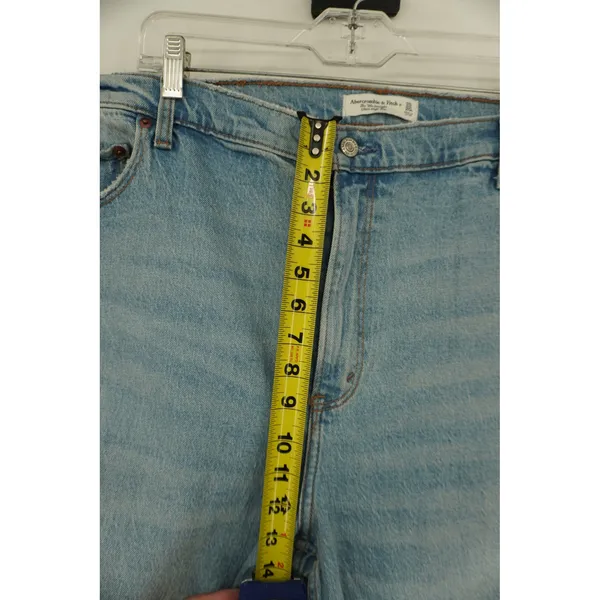 Abercrombie & Fitch The 90s Straight Ultra High Rise JeansLight Wash Blue 35 20R - Image 9