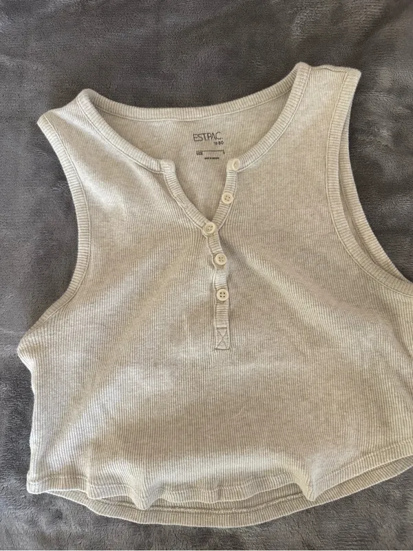 PacSun Women's Sleeveless Henley Cropped Tank Top in Beige - Image 2