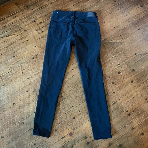 American Eagle highest rise stretchy size 6 jeggings - Image 2