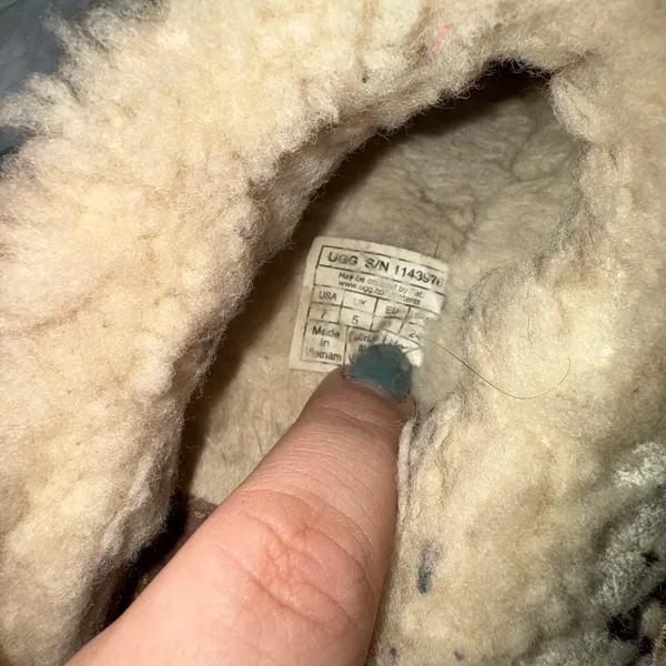UGG Tazz Braid Platform Slippers Natural Women's Size 7 Fuzzy Fur Lined - Image 9