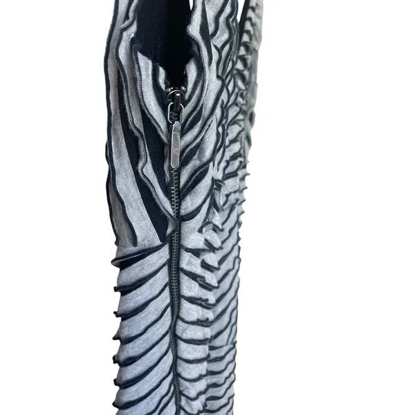 Nicole Miller Mini‎ Dress Women M Gray Black Ripple Bodycon Rave Y2K Retro Club - Image 4