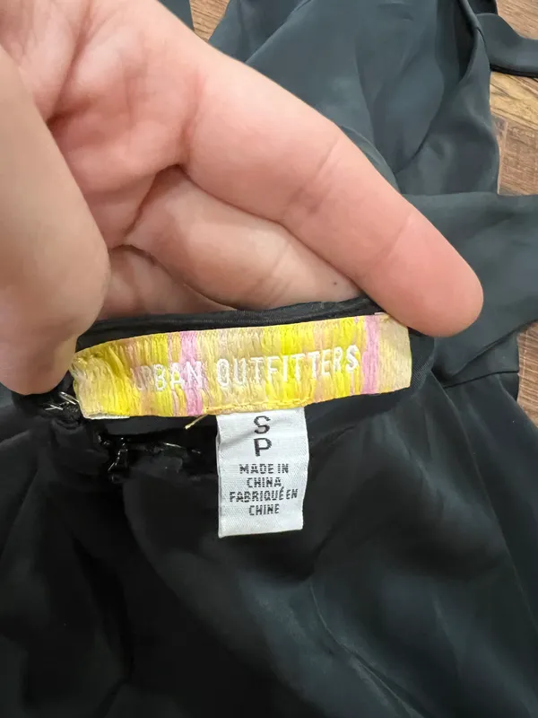 Urban Outfitters Satin Halter Minidress Black Sz S - Image 9