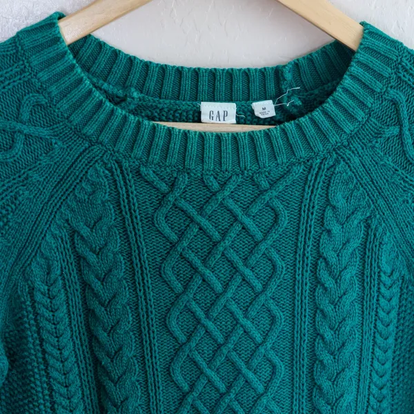 GAP Cable Knit Fisherman Crewneck Sweater Jewel Green‎ Raglan Women's M Cotton - Image 12