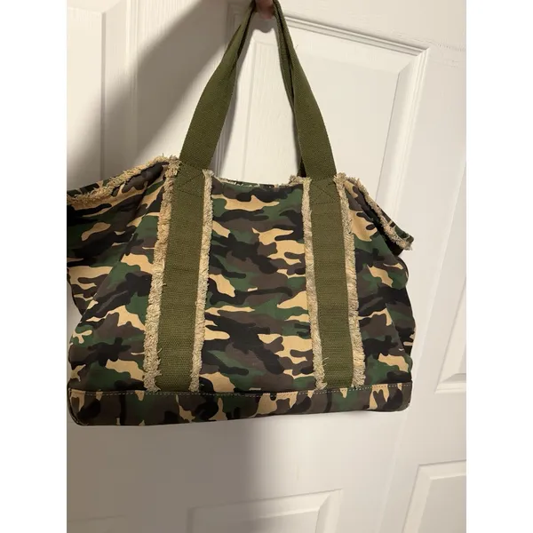 Steve Madden‎ Camo Green Tote Bag Camouflage Gold Studs Gorpcore Urban Punk - Image 2