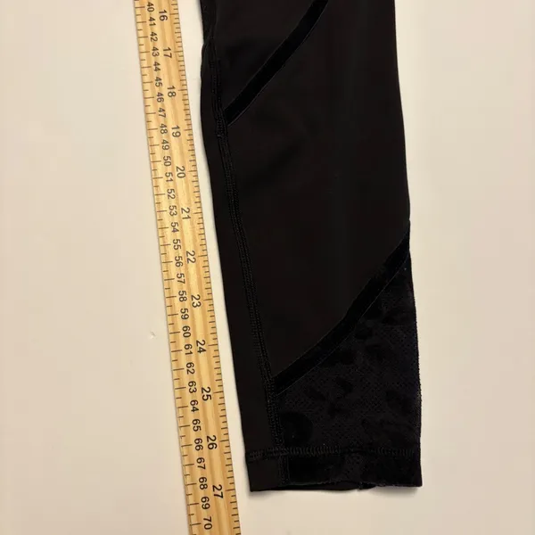 Lululemon High Rise Leggings Womens 4 Black Floral Mesh Velvet Trim W5BGSS - Image 8