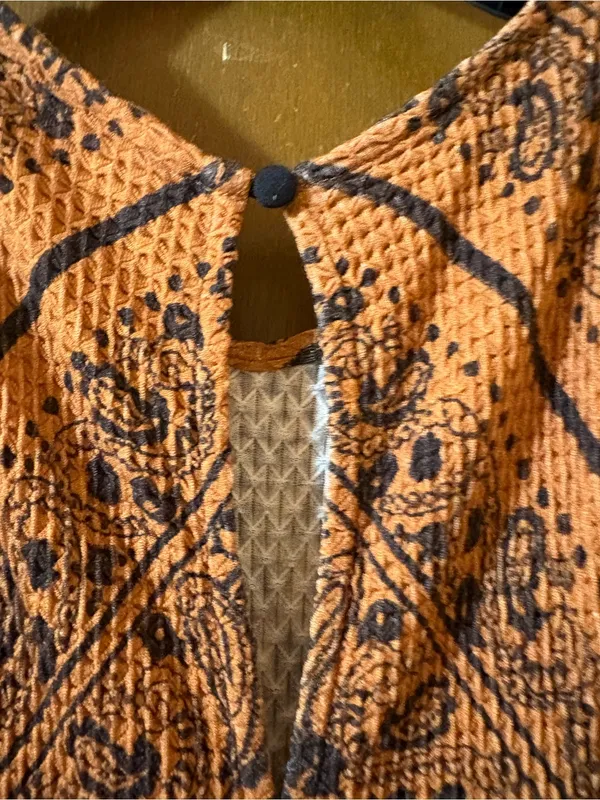 NWT Farm Rio Orange & Black Bandana Print Midi Dress - Image 10