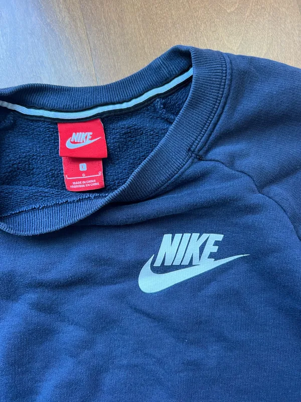 Navy Nike Crewneck Sweatshirt - Image 2
