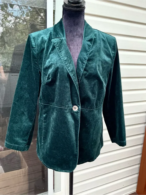Women's Velvet Single-Button Blazer Jacket - Deep Teal Green - Image 2