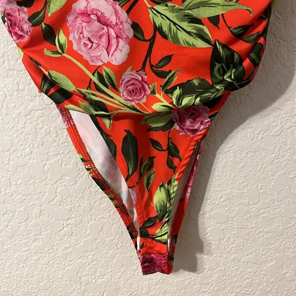 NWT ZARA Floral Print Bodysuit Size Small - Image 7