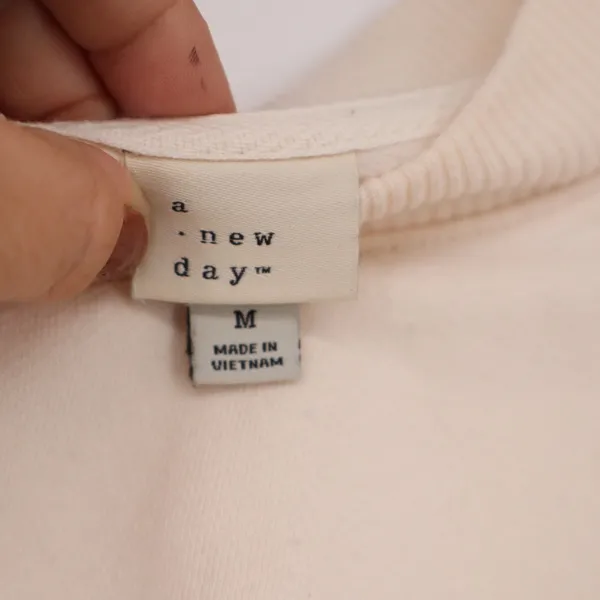 A New Day Cream Crewneck Sweatshirt Womens Medium Dropped Shoulder Ribbed Trim - Image 2