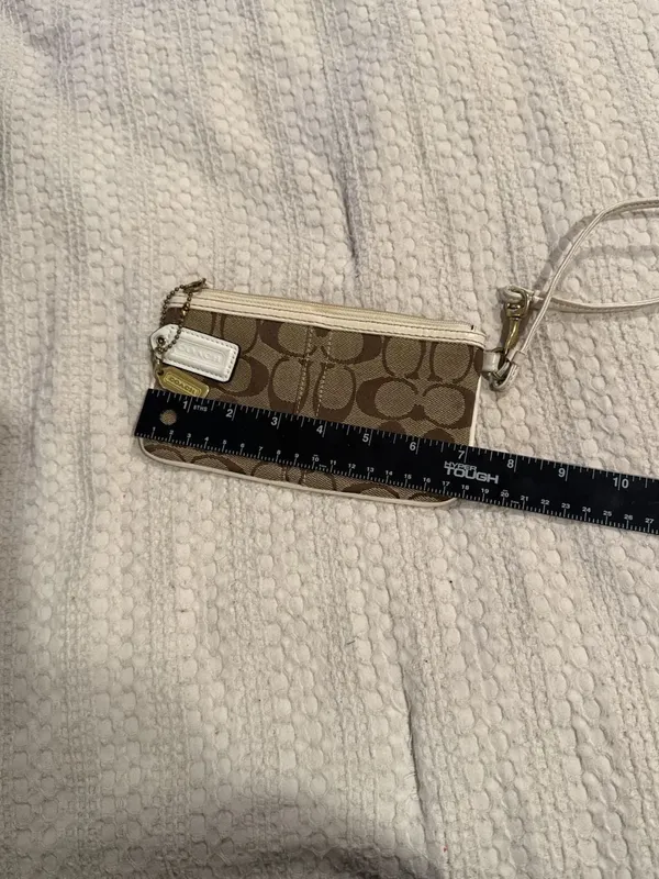 Coach Signature Canvas and Patent Leather Stripe Wristlet - Image 9