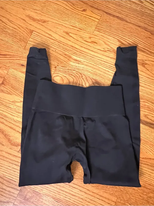 Set Active High Waist Black Leggings - Image 3