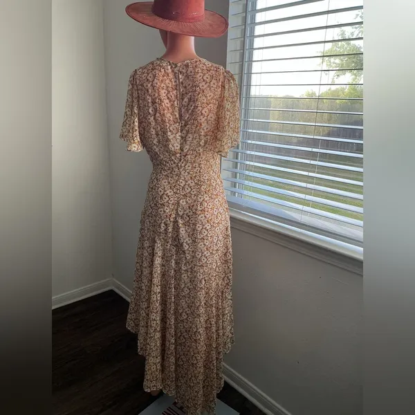 Astr Floral Midi Dress in Yellow Size S - Image 2