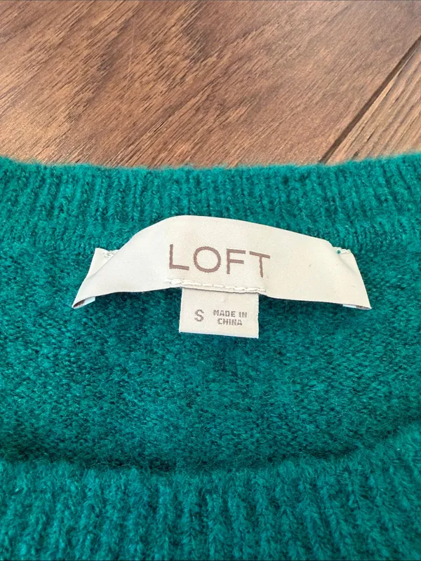 LOFT Green Crewneck Puff Sleeve Sweater Size Small - C54-146 - Image 3