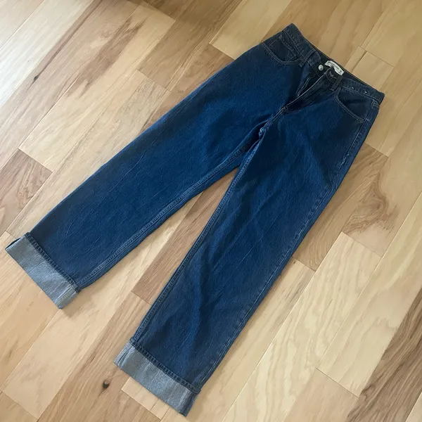 NEW Abercrombie & Fitch The Loose Cuff High Rise Jeans Size 26 – Medium Wash - Image 3