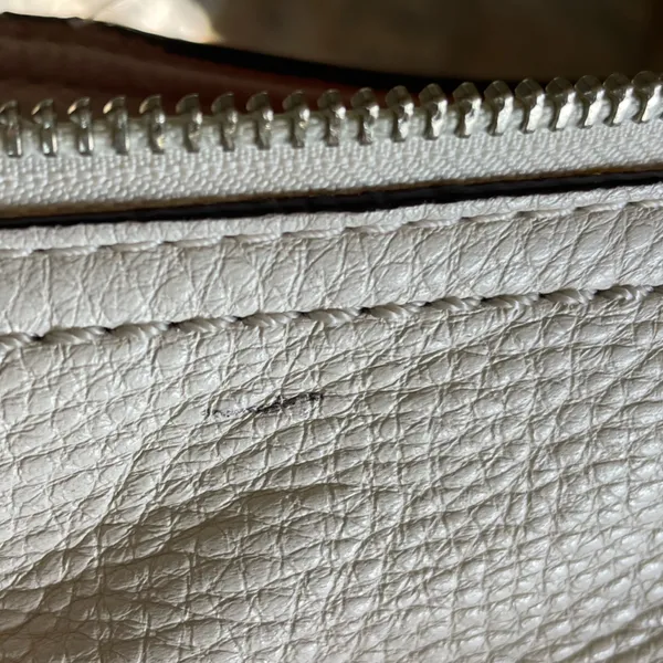 Vtg Coach Poppy Avery hobo/crossbody bag white pebbled leather - Image 16