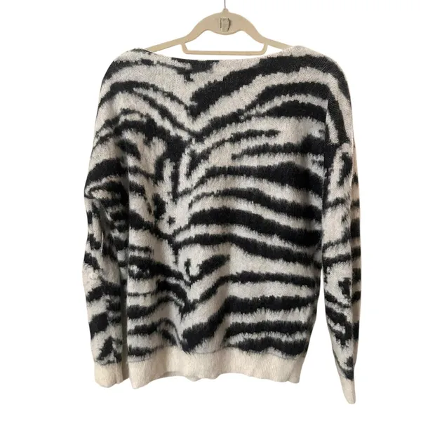 MAJE Angora Zebra Print‎ Sweater Sz 1 (Small) - Image 3