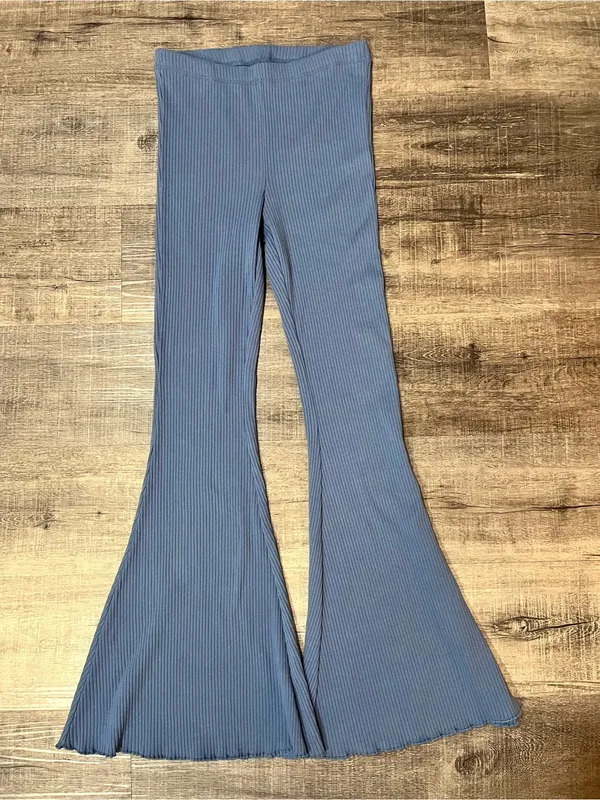 AERIE Kick It Ribbed Super Flare Pants in Blue - Image 3