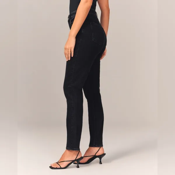 Abercrombie & Fitch Curve Love High Rise Skinny Jean in Black Size 16 (33) - Image 3